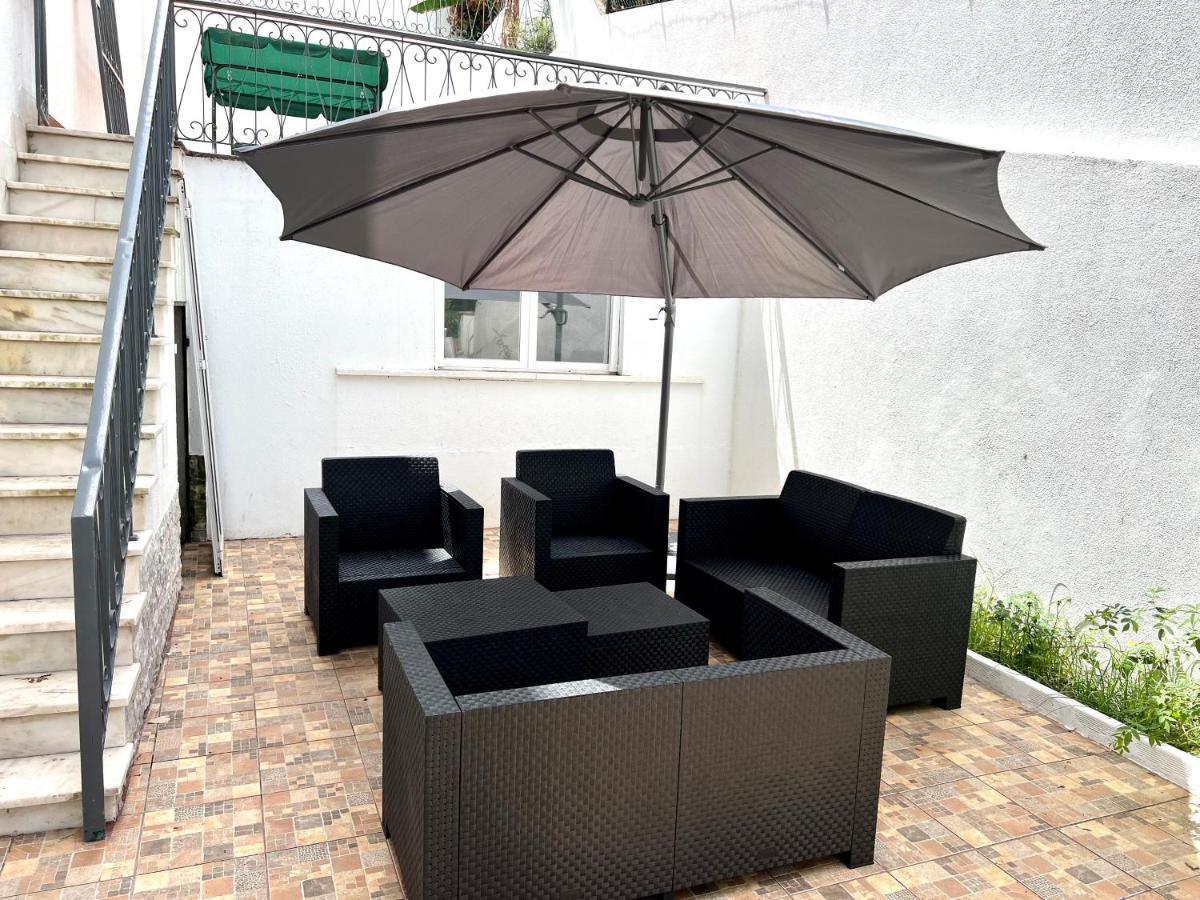 Oeiras Beach Private Room 9 - Double Bedroom With Shared Bathroom & Terrace Exterior foto