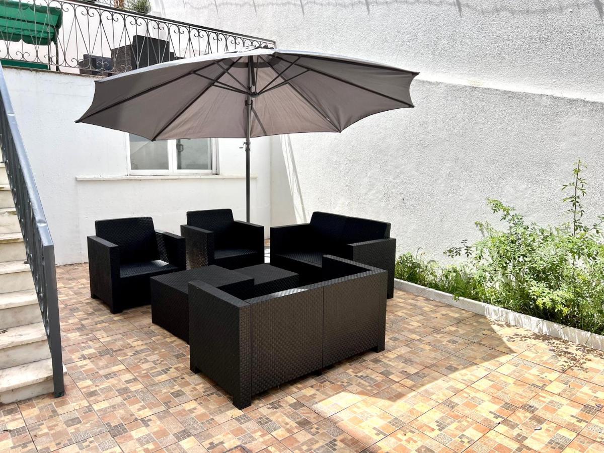 Oeiras Beach Private Room 9 - Double Bedroom With Shared Bathroom & Terrace Exterior foto