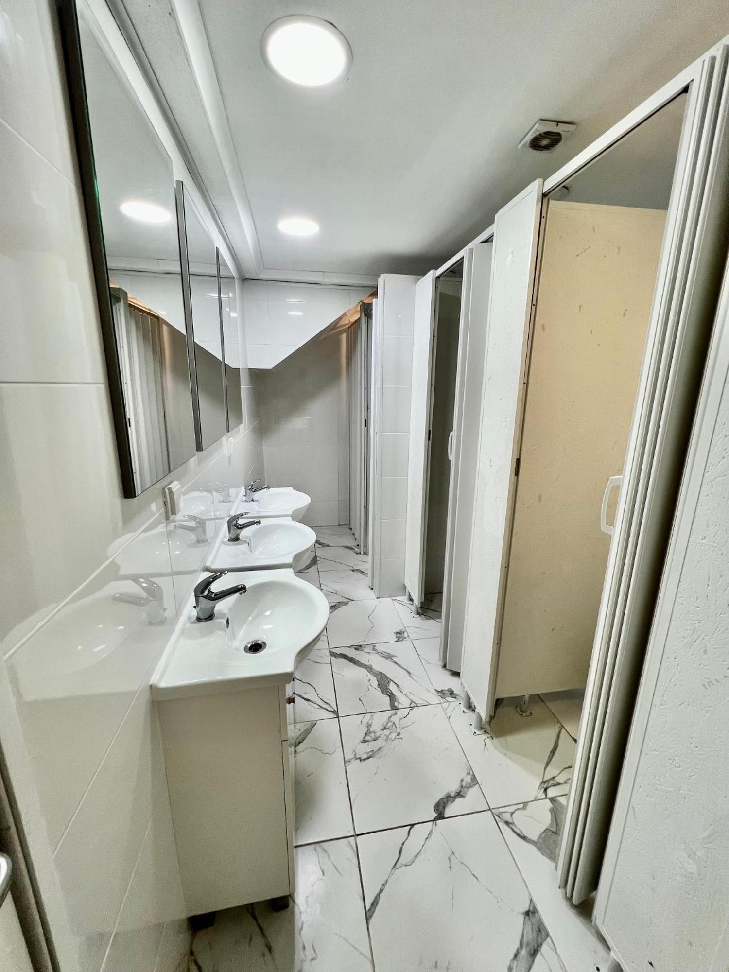 Oeiras Beach Private Room 9 - Double Bedroom With Shared Bathroom & Terrace Exterior foto