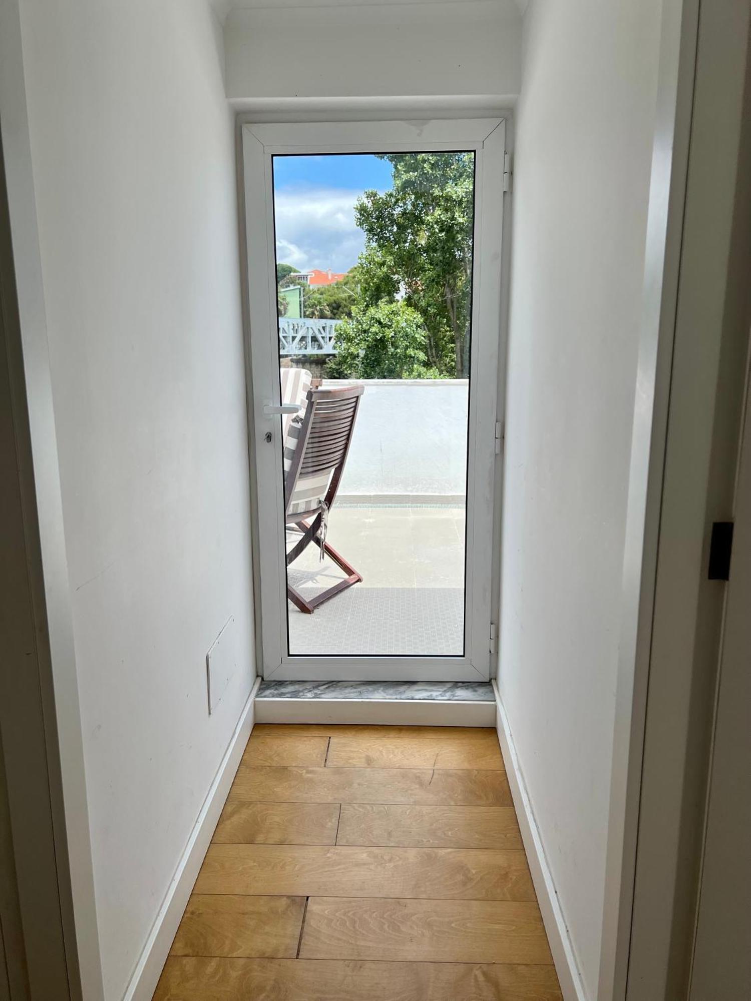 Oeiras Beach Private Room 9 - Double Bedroom With Shared Bathroom & Terrace Exterior foto